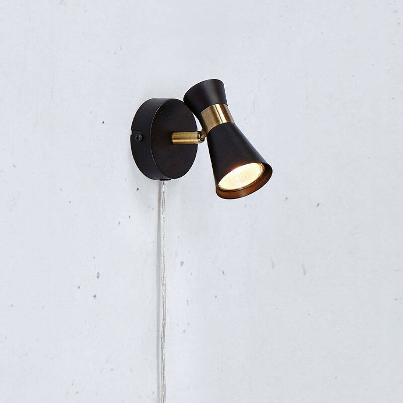 Image of Folie Single Bracket Wall Light