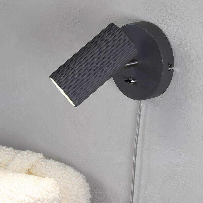 Image of Costilla Reading Light with Plug
