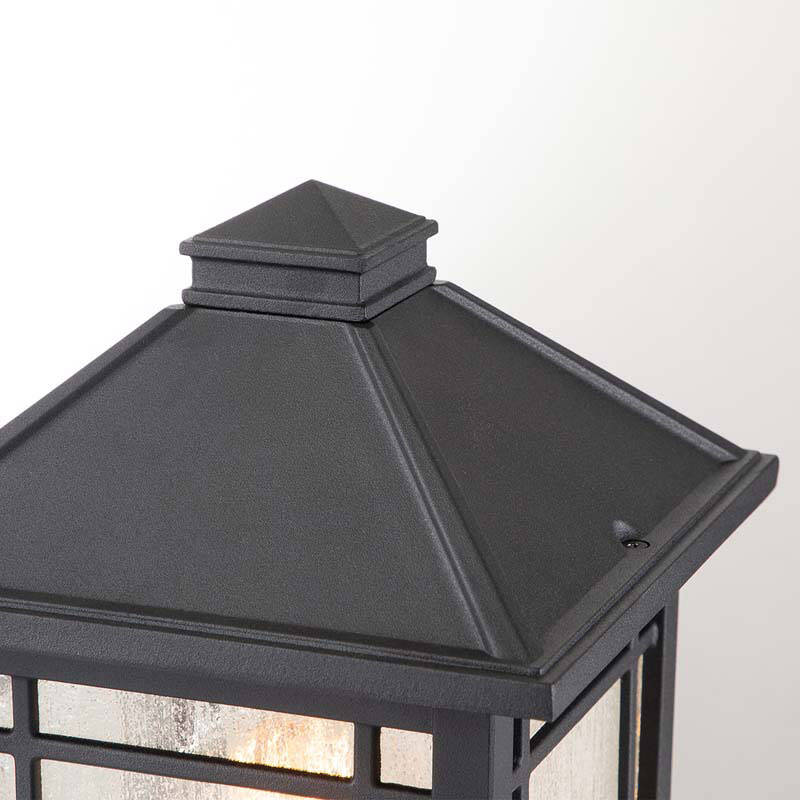 Image of Quoizel Cedar Point Pedestal Light