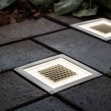 Suri 365 Onyx Half Brick Solar LED Deck Light - Set of 2