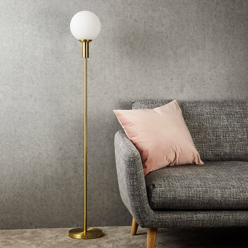 Image of Minna Floor Lamp