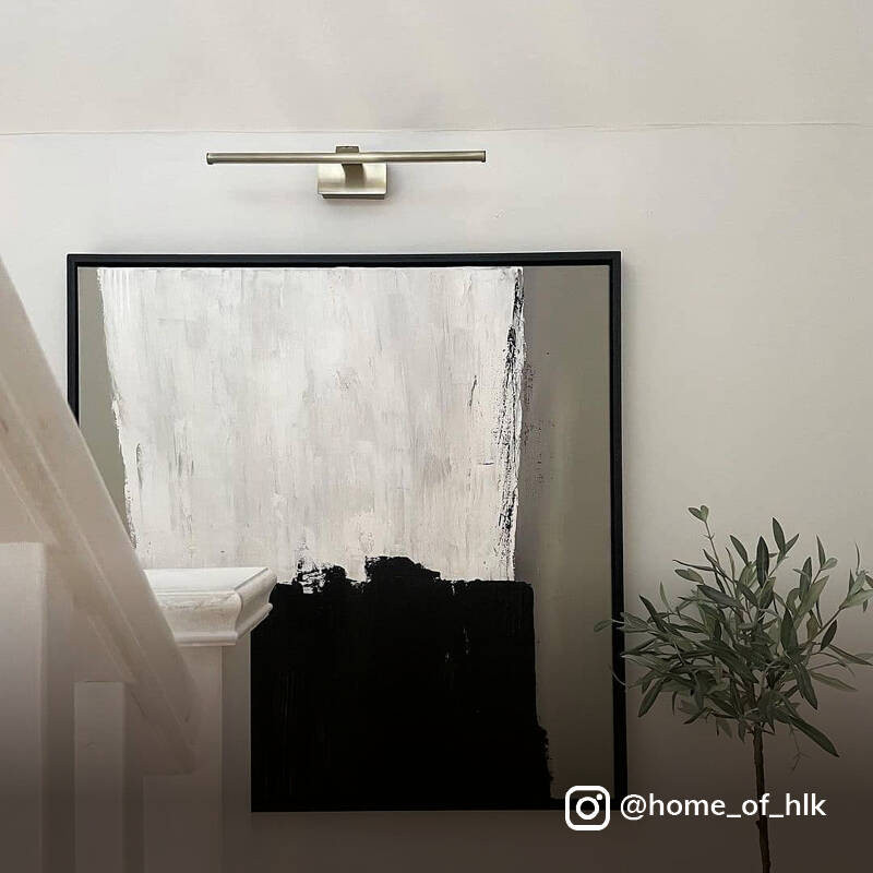 Image of Slimline 400 Battery Operated LED Picture Light