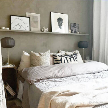 Image of Sober Table Lamp