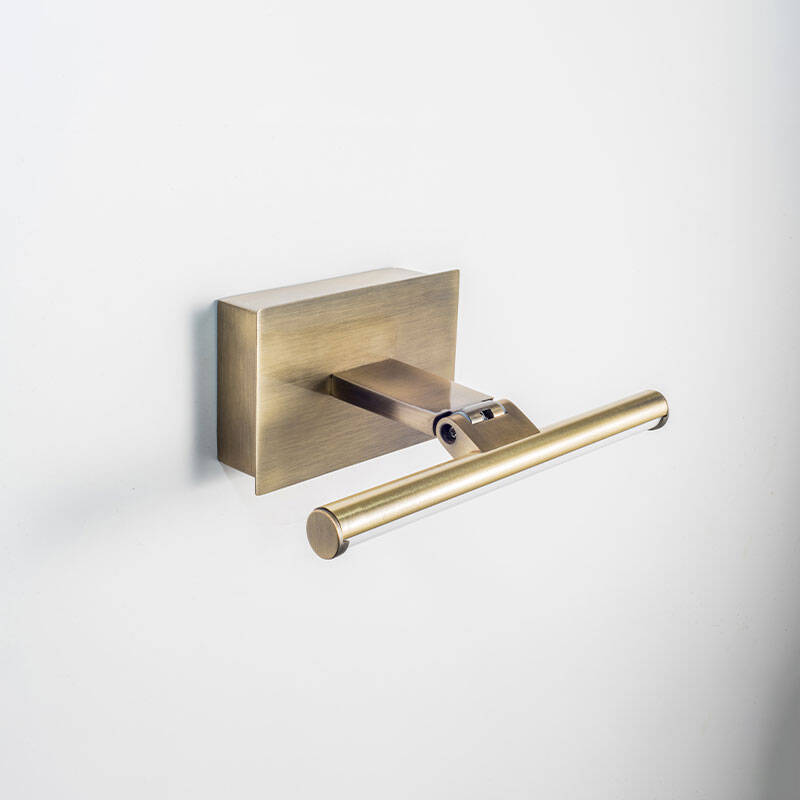 Image of Slimline Small Battery Operated LED Picture Light With Remote Control