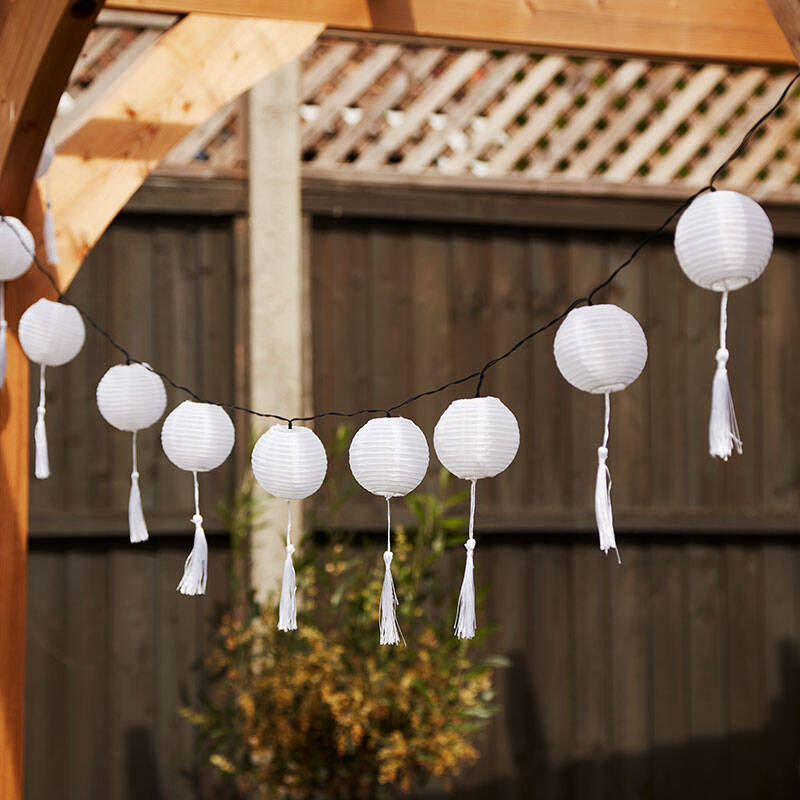 Image of 1.8M Chinese Lantern Solar LED String Lights - 8 Lights
