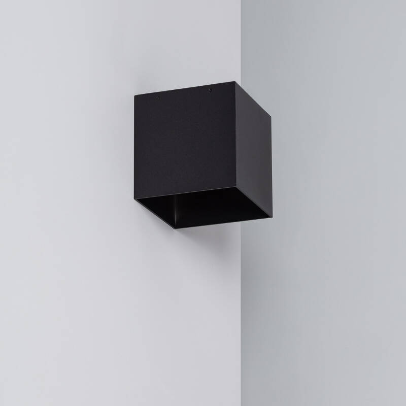 Image of Suri Rabat Solar LED Outdoor Wall Light with PIR Sensor