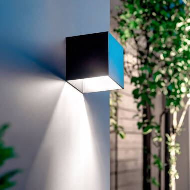 Image of Suri Rabat Solar LED Outdoor Wall Light with PIR Sensor