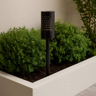 Image of Easyfit 12V Garden Lights - Willow LED Outdoor Feature Stake Light Kit - 6 Lights