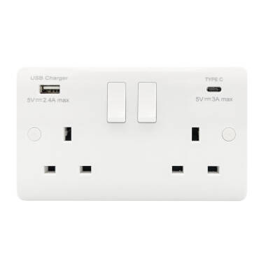 Envirolight Verve UK Socket with USB A+C Charging Ports