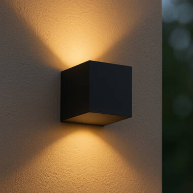 Image of Edit Kos USB Rechargeable LED Outdoor Wall Light with PIR Sensor