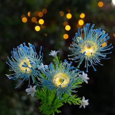 Suri Florin Solar LED Flower Light
