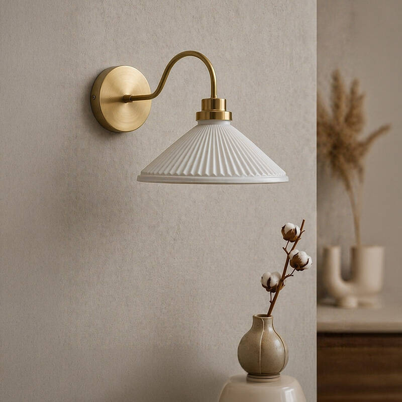 Image of Wisteria Aura Ceramic Wall Light
