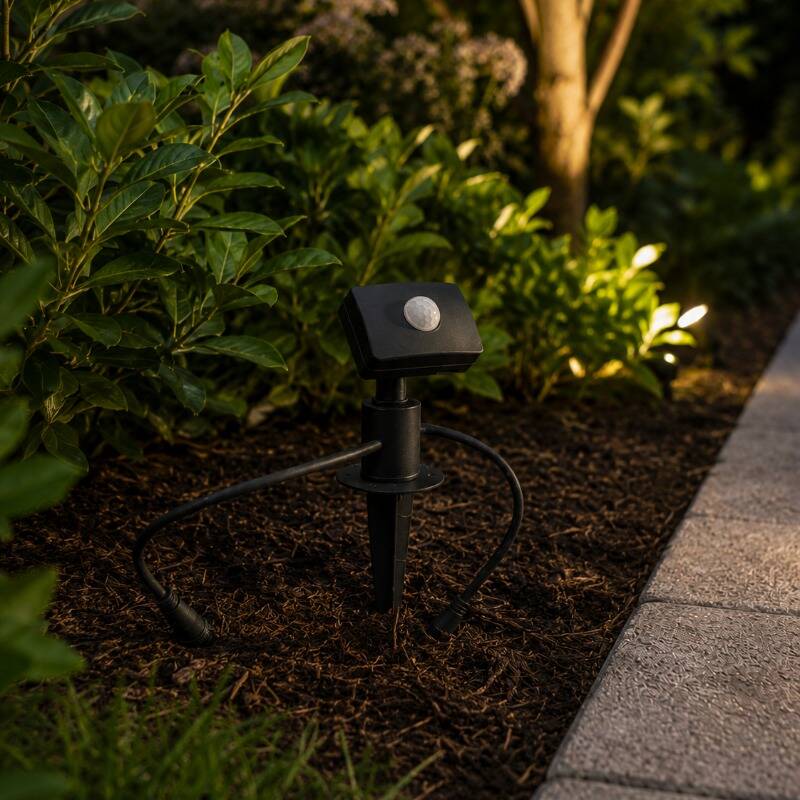 Image of EasyFit Core 12v Garden Lights - PIR Sensor