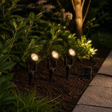 Image of Easyfit Core 12v Garden Lights - Wisteria LED Outdoor Spotlight Kit - 3 Lights