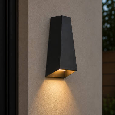 Image of Edit Beacon LED Outdoor Flush Wall Light