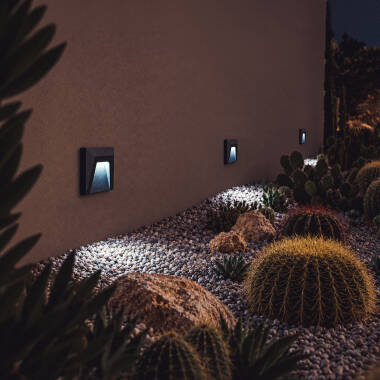 Image of Edit Clover Warm White LED Outdoor Wall Light